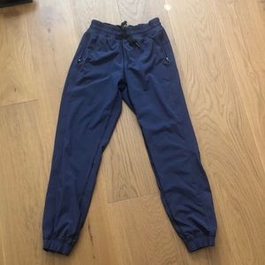 Lululemon Lined Joggers size 4, navy colour